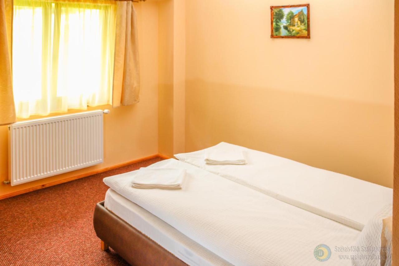Apartamente Mano Apartmanok Praid Zewnętrze zdjęcie